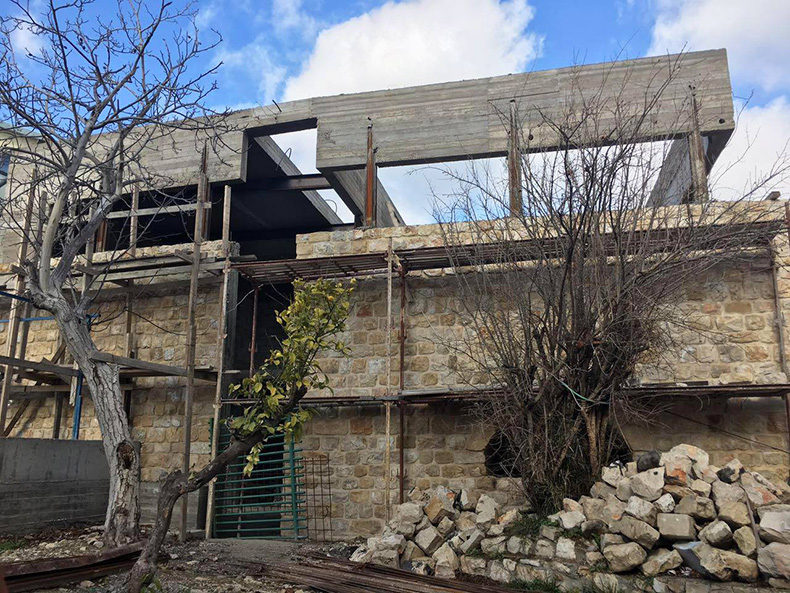 Renovation Of An Old Stone Building In Safed